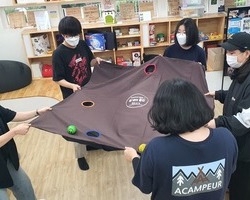 [딩가동 2번지] 공간에서 무언가를...