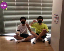 [1번지] 영화 VIP석에서 브이하고 찰칵!
